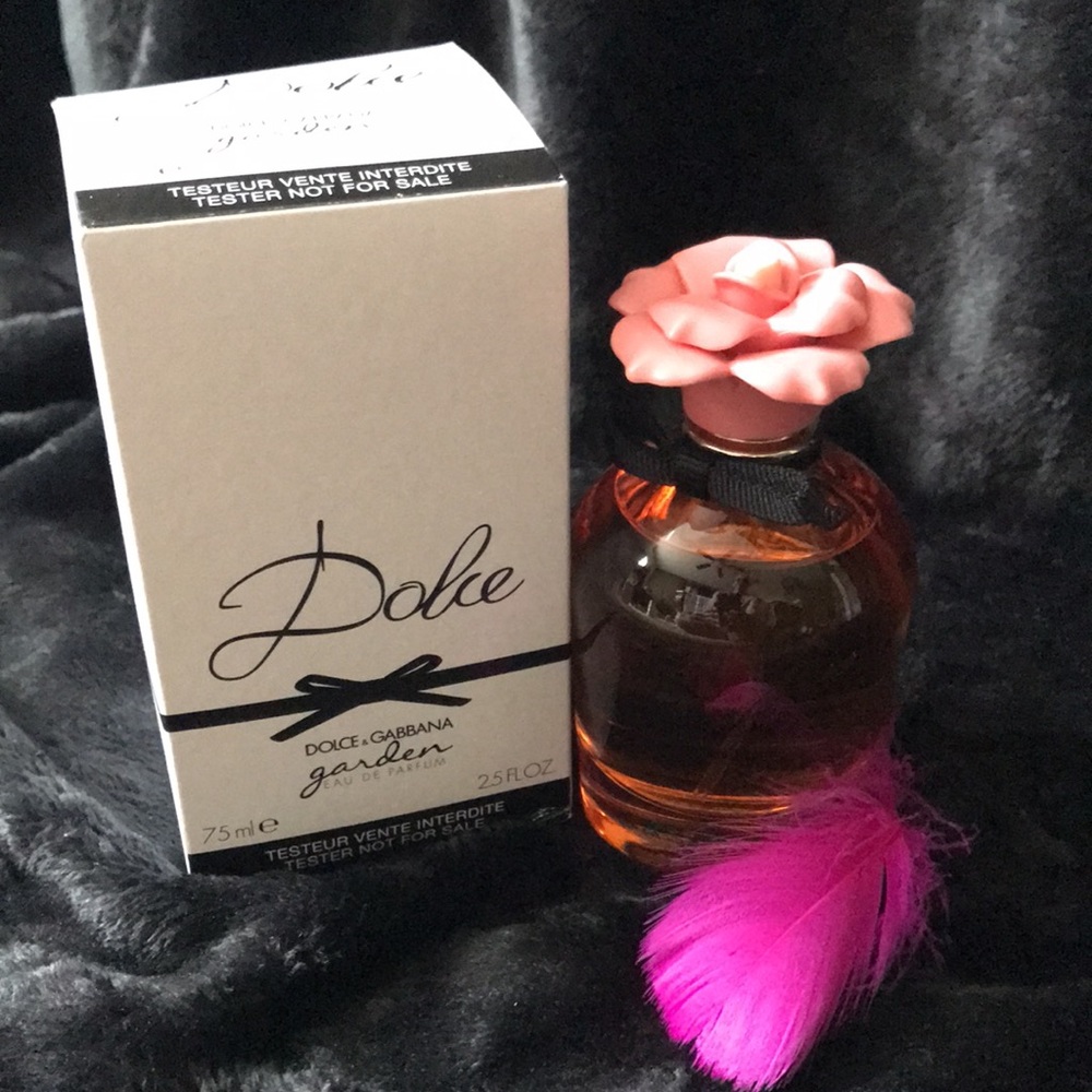 New! Open box. Dolce & Gabana Garden Eau de Parfum. .75ml/2.5 Fl.Oz. Never used!